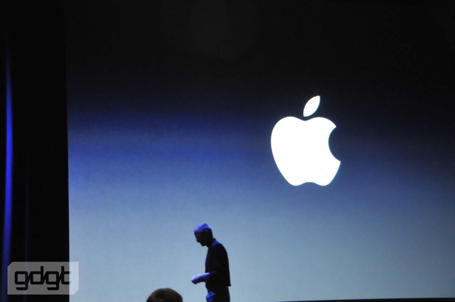 apple-ipad-tablet-33